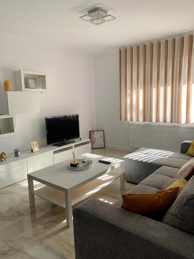 Complex Rezidential Ana Apartment Caransebes Exterior photo